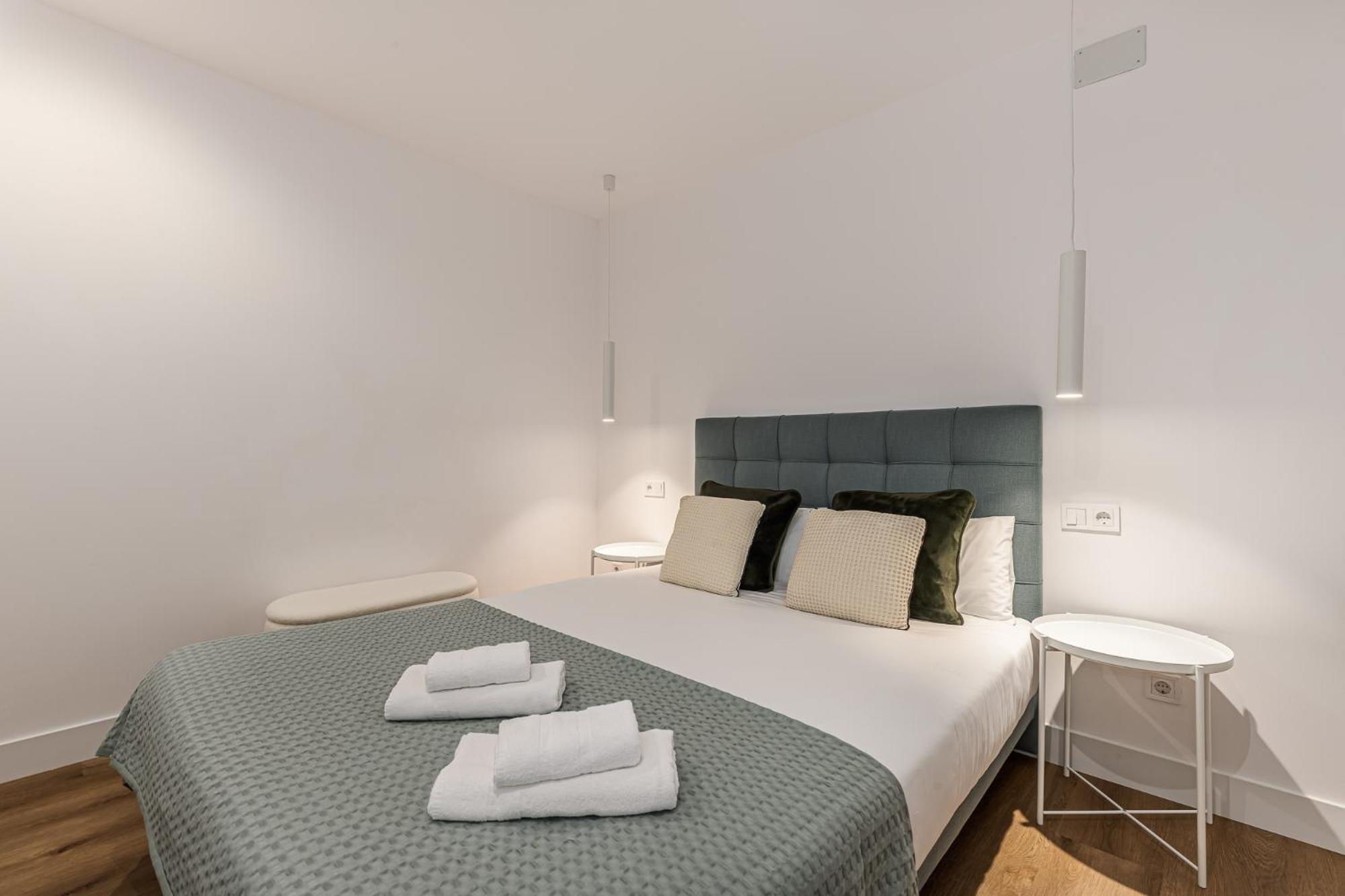 Waou Essence I Anton Martin Apartment Мадрид Екстериор снимка